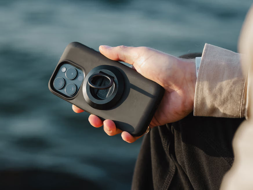 QUAD LOCK MAG PHONE RING/STAND AND BOTTLE OPENER