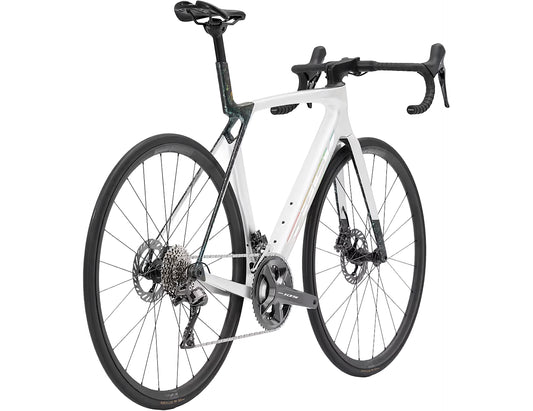 TREK MADONE SL 5 GEN 8 ROAD BIKE 2026 GLOSS CRYSTAL WHITE/MATTE DEEP SMOKE