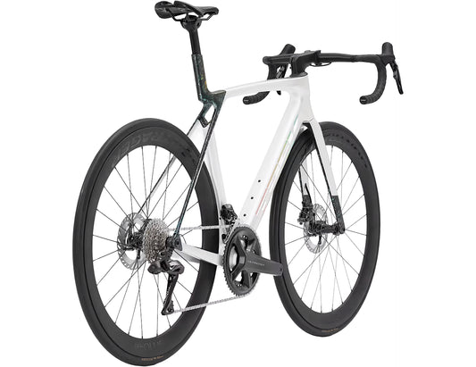 TREK MADONE SL 7 GEN 8 ROAD BIKE 2026 GLOSS CRYSTAL WHITE/MATTE DEEP SMOKE