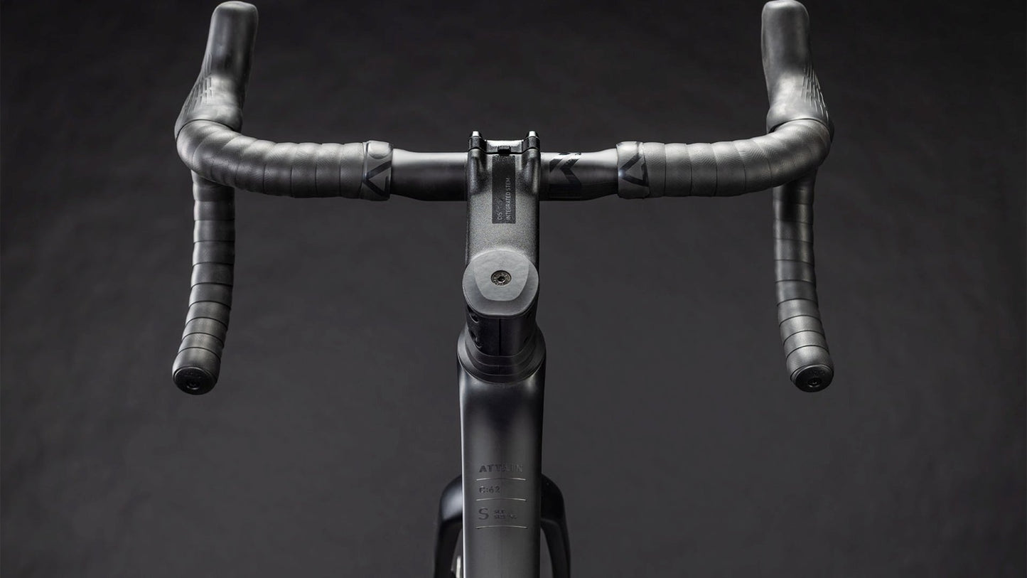 CUBE ATTAIN C:62 SLT ROAD BIKE 2026 CARBON' N 'COALCHROME