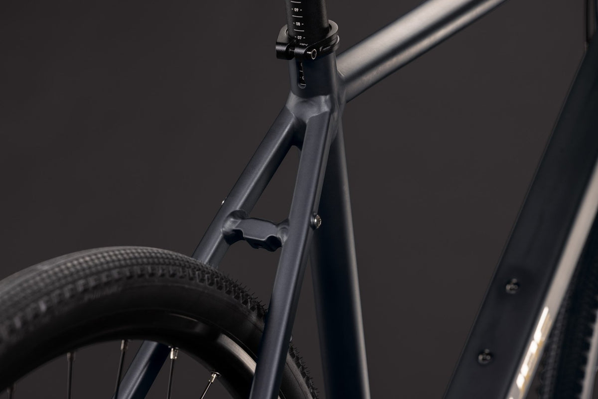 CUBE NULANE DELUXE EXC GRAVEL BIKE 2027 GREY 'N' CHROME
