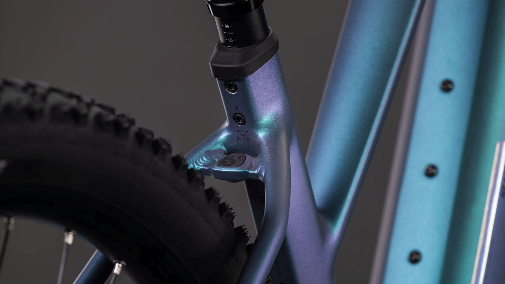 CUBE REACTION HYBRID RACE 800 TRAPEZE eMTB BIKE 2026 POLARLIGHT' N 'PRISM