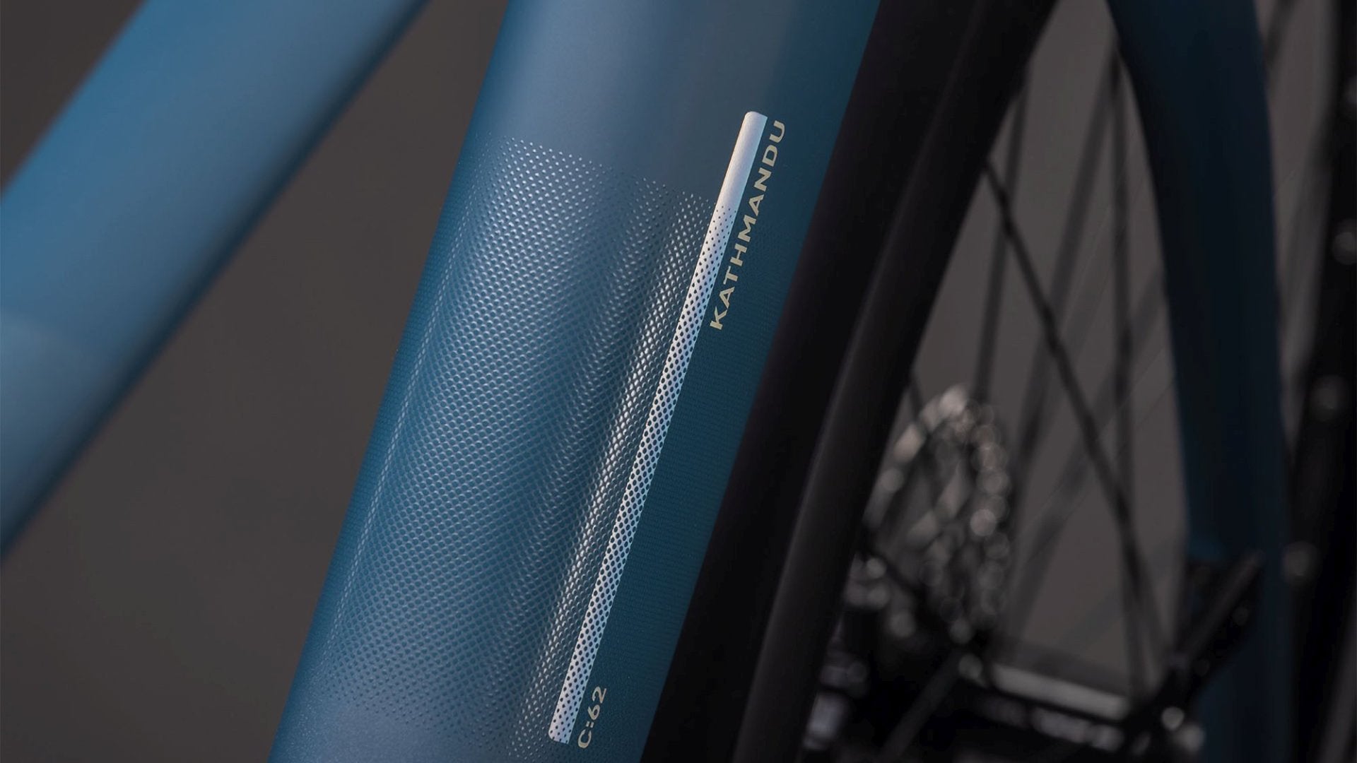 CUBE KATHMANDU HYBRID C:62 PRO 400X HARDTAIL eBIKE 2026 SPECTRALBLUE´ N ´PRISM