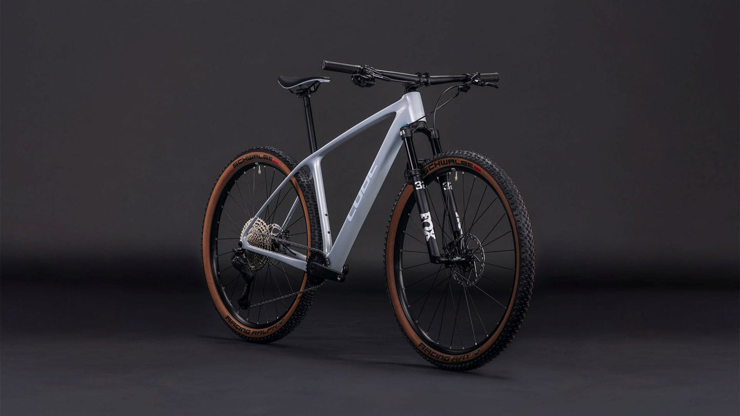 CUBE REACTION C:62 RACE HARDTAIL MTB BIKE 2026 FOGGREY' N 'WHITE