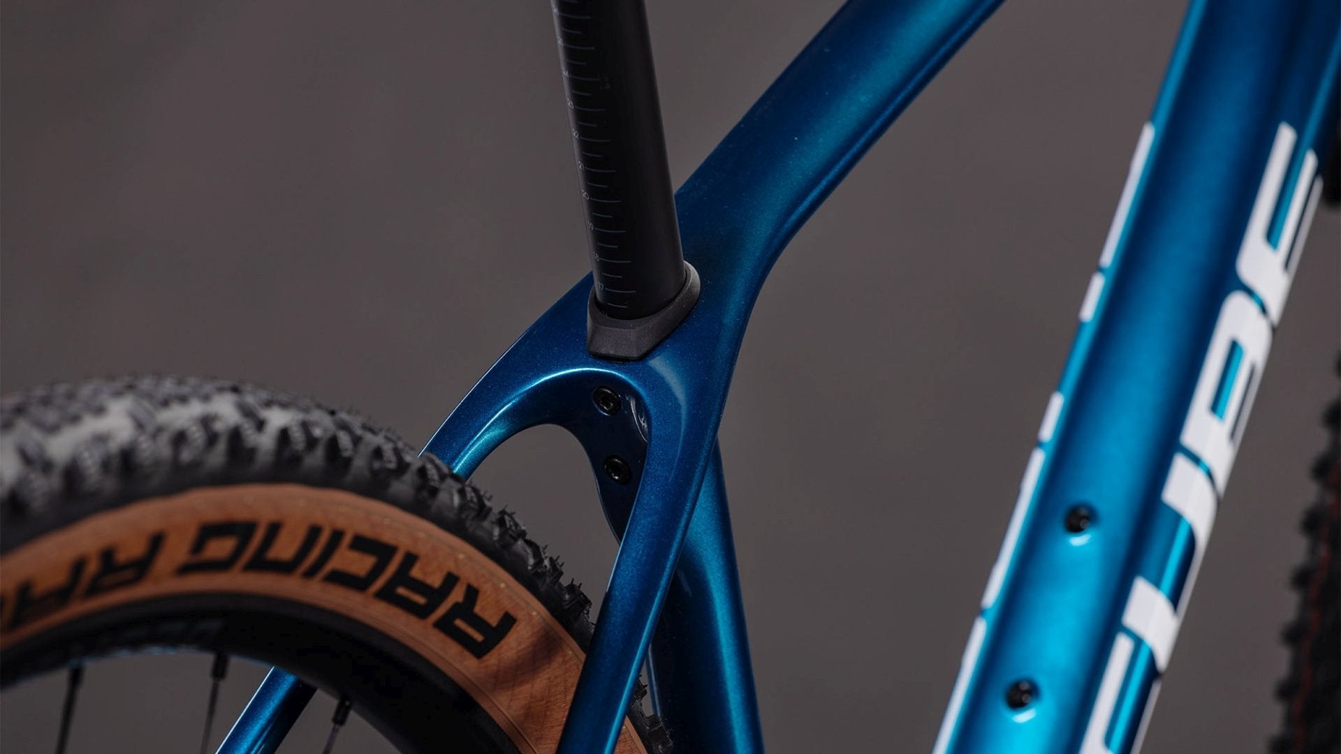 CUBE REACTION C:62 SLX HARDTAIL MTB BIKE 2026 ELECTRICBLUE' N 'WHITE
