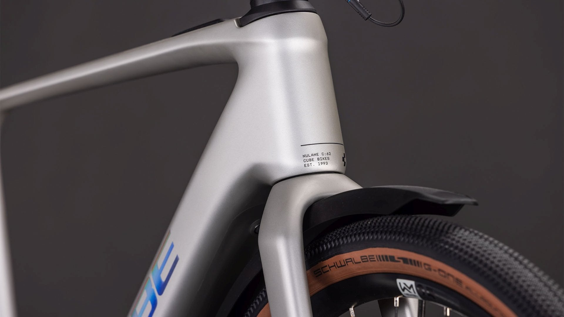 CUBE NULANE HYBRID C:62 RACE 400X FE eGRAVEL BIKE 2026 SLEEKGREY' N 'PRISM