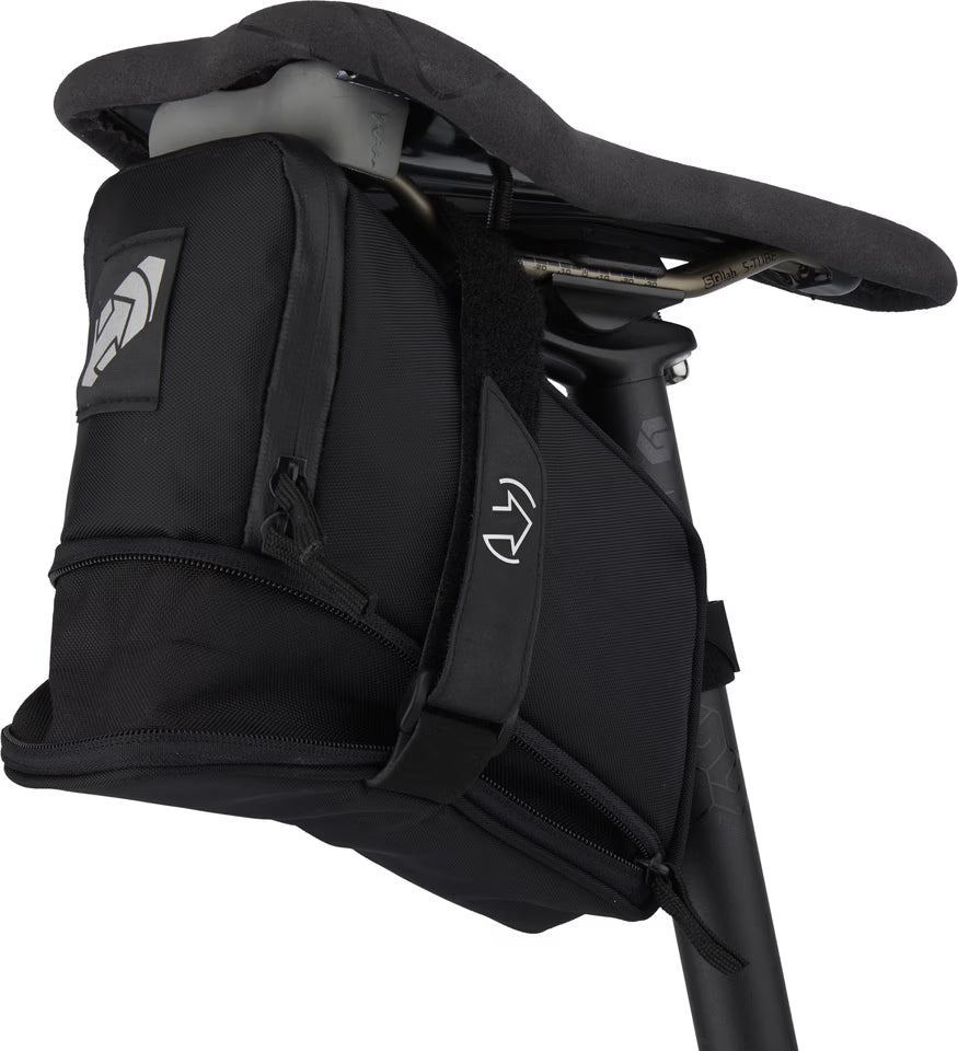 PRO PERFORMANCE SADDLE BAG 2000ml