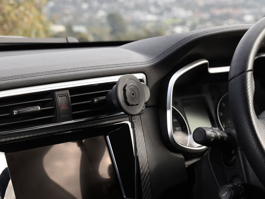 QUAD LOCK VENT CAR MOUNT