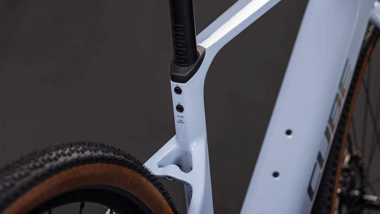 CUBE NUROAD HYBRID C:62 SLX 400X eGRAVEL BIKE 2026 ICEBLUE' N 'PRISM