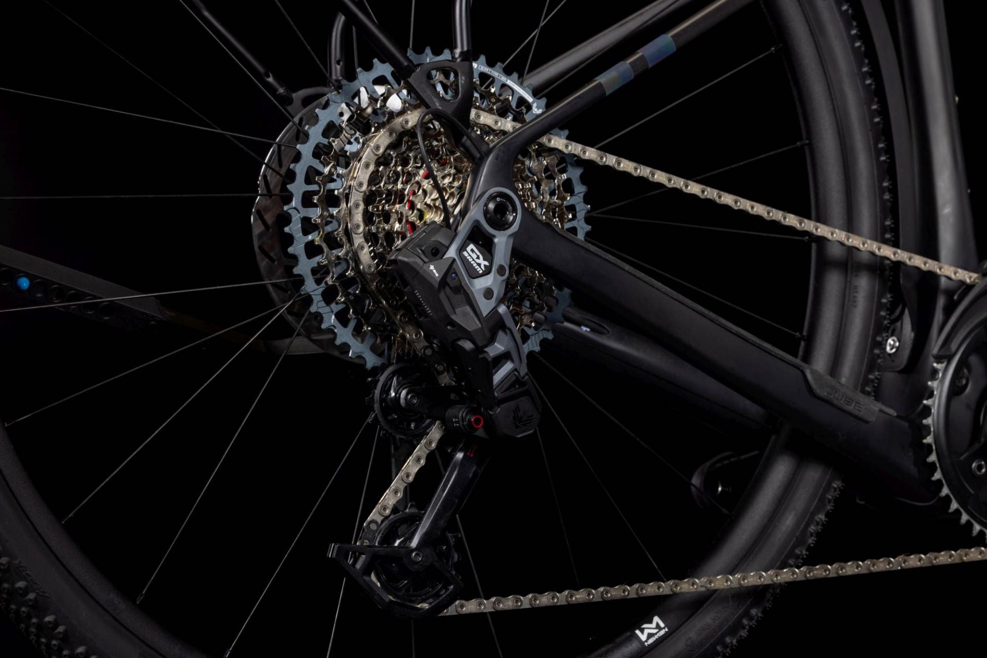 CUBE NUROAD HYBRID C:62 SLX FE 400X 29 eGRAVEL BIKE 2025 CARBON' N 'GLOSSY