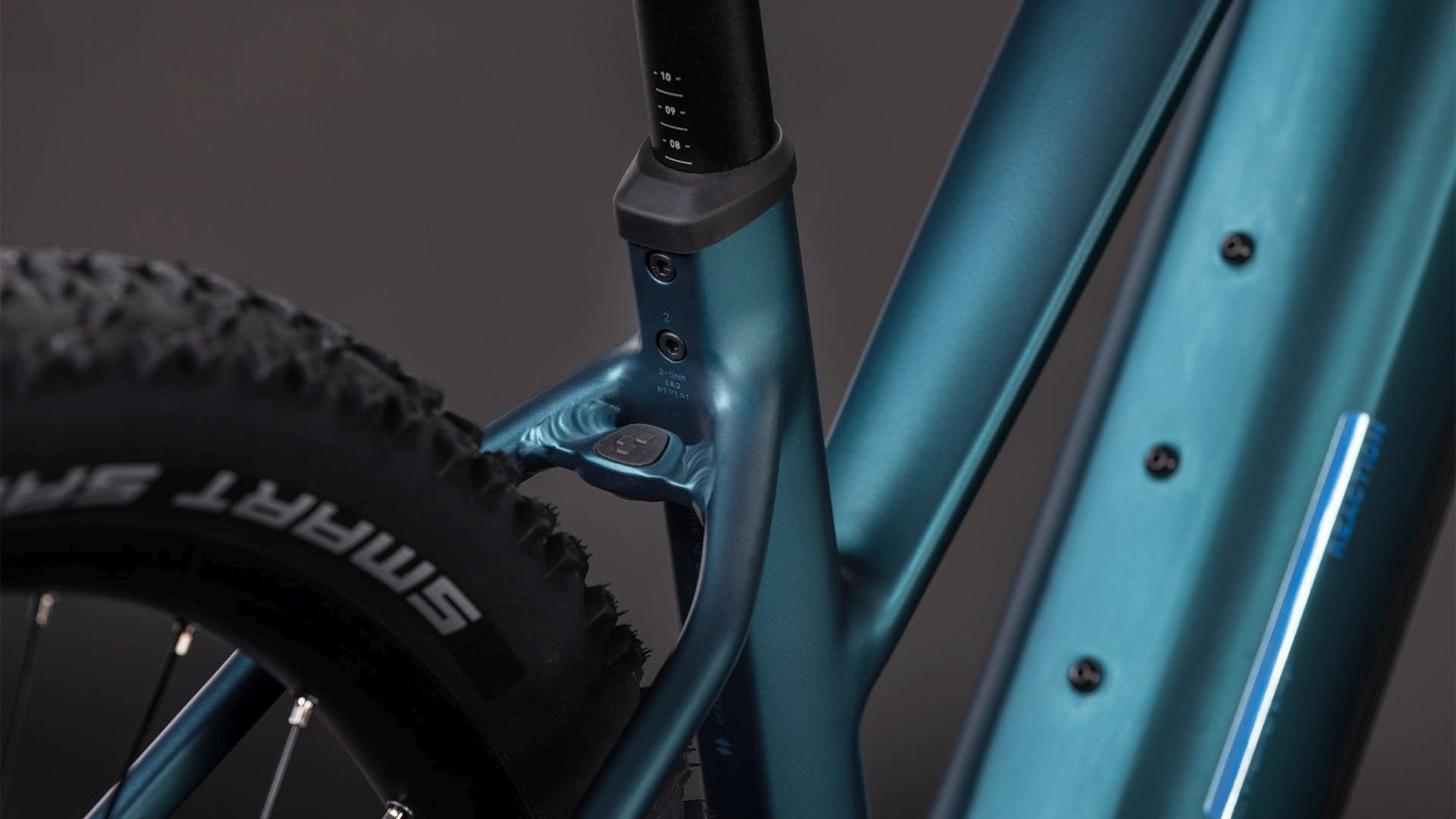 CUBE REACTION HYBRID ONE 600 TRAPEZE eMTB BIKE 2026 ROYALGREEN' N 'PRISM