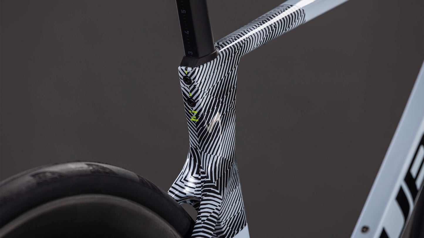 CUBE AGREE C:62 RACE ROAD BIKE 2026 GLACIER' N 'BLACK