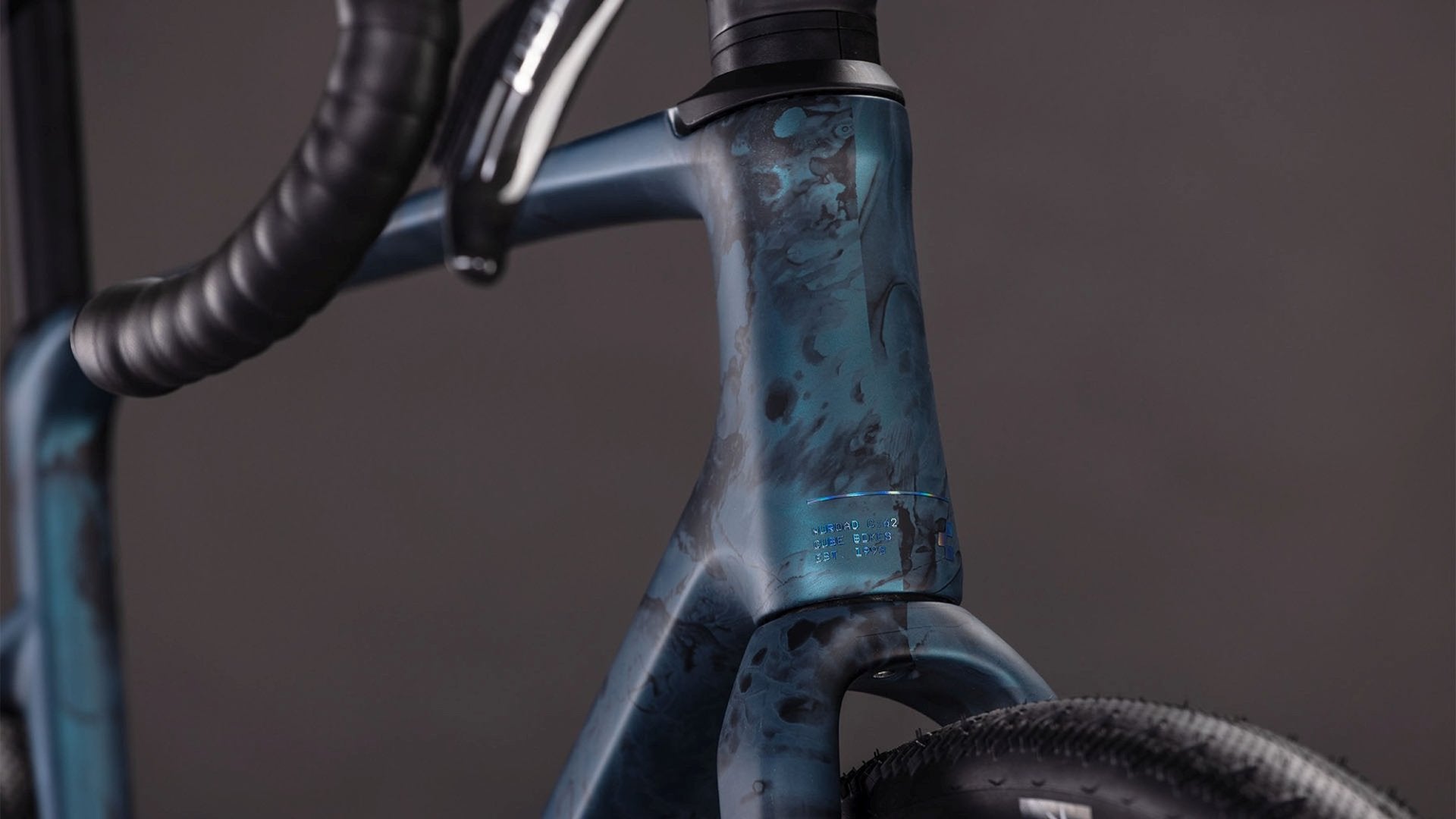 CUBE NUROAD C:62 SLT GRAVEL BIKE 2026 ROYALGREEN' N 'FUME