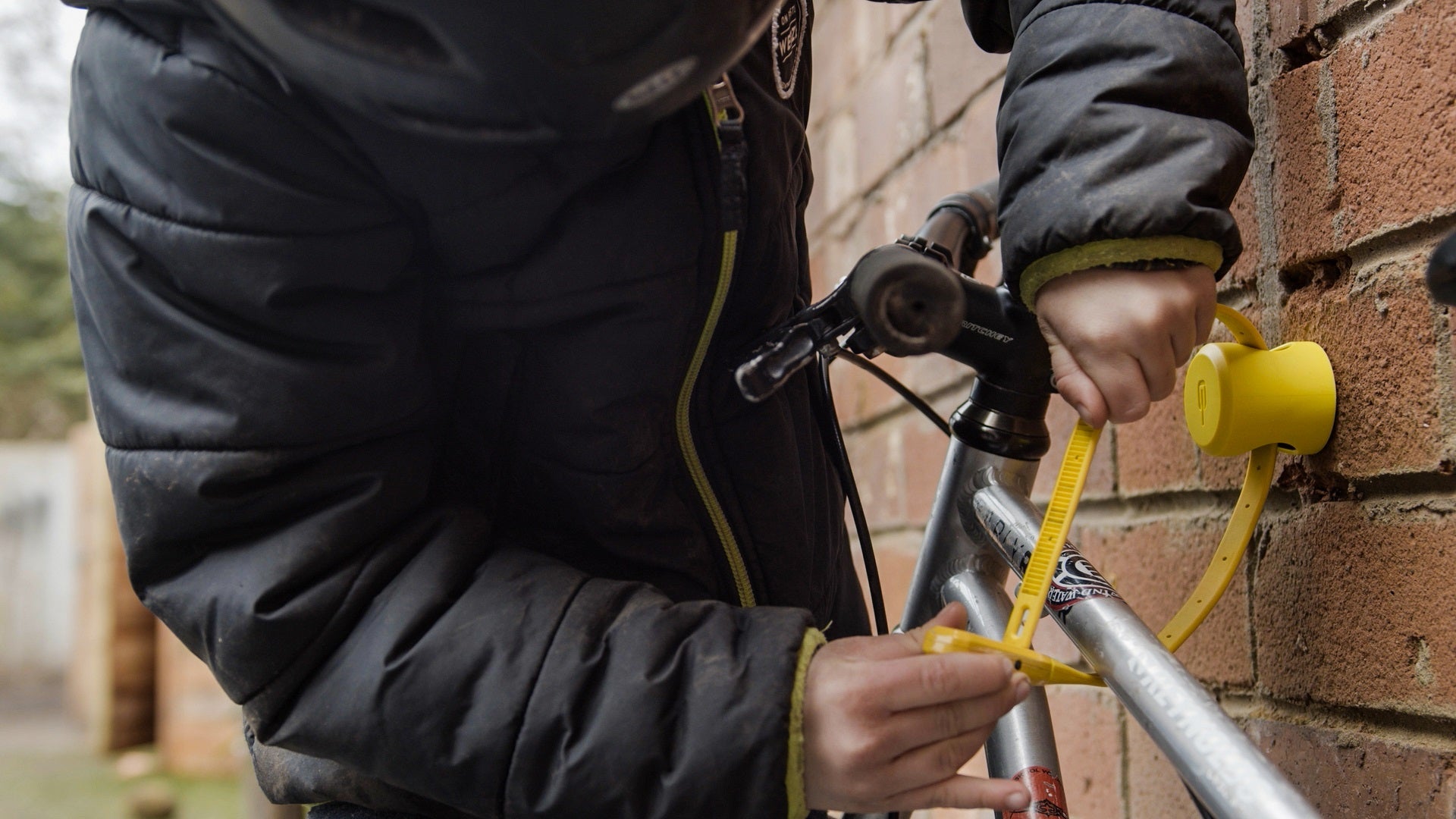 HIPLOK ANKR MINI GROUND & WALL ANCHOR