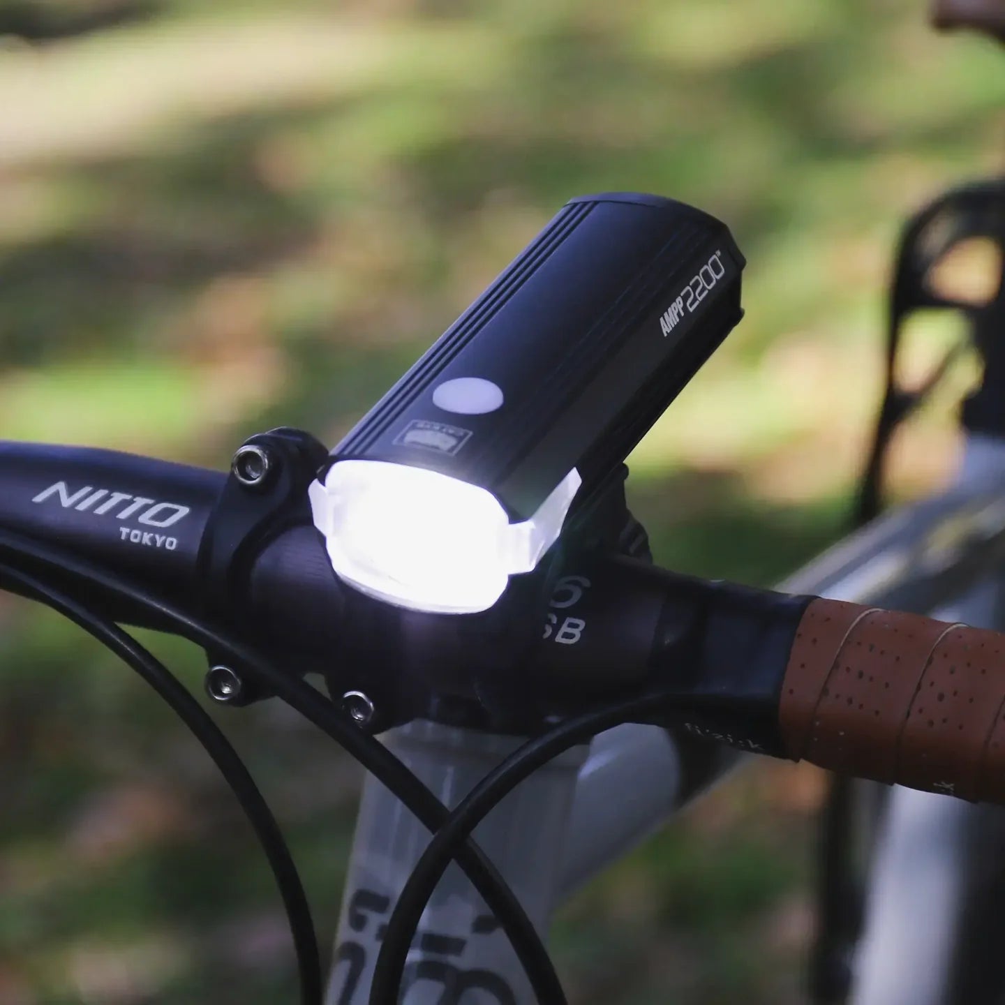 CATEYE AMPP 2200 FRONT BIKE LIGHT