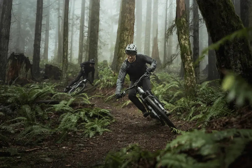 AMFLOW PR CARBON FULL SUSPENSION eMTB BIKE 2027 MOSS-GREEN