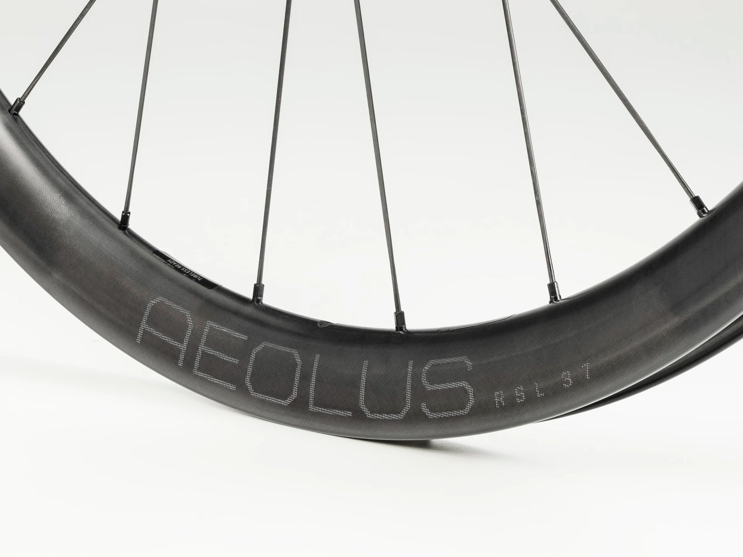 BONTRAGER AEOLUS RSL 37 TLR DISC ROAD WHEEL - REAR