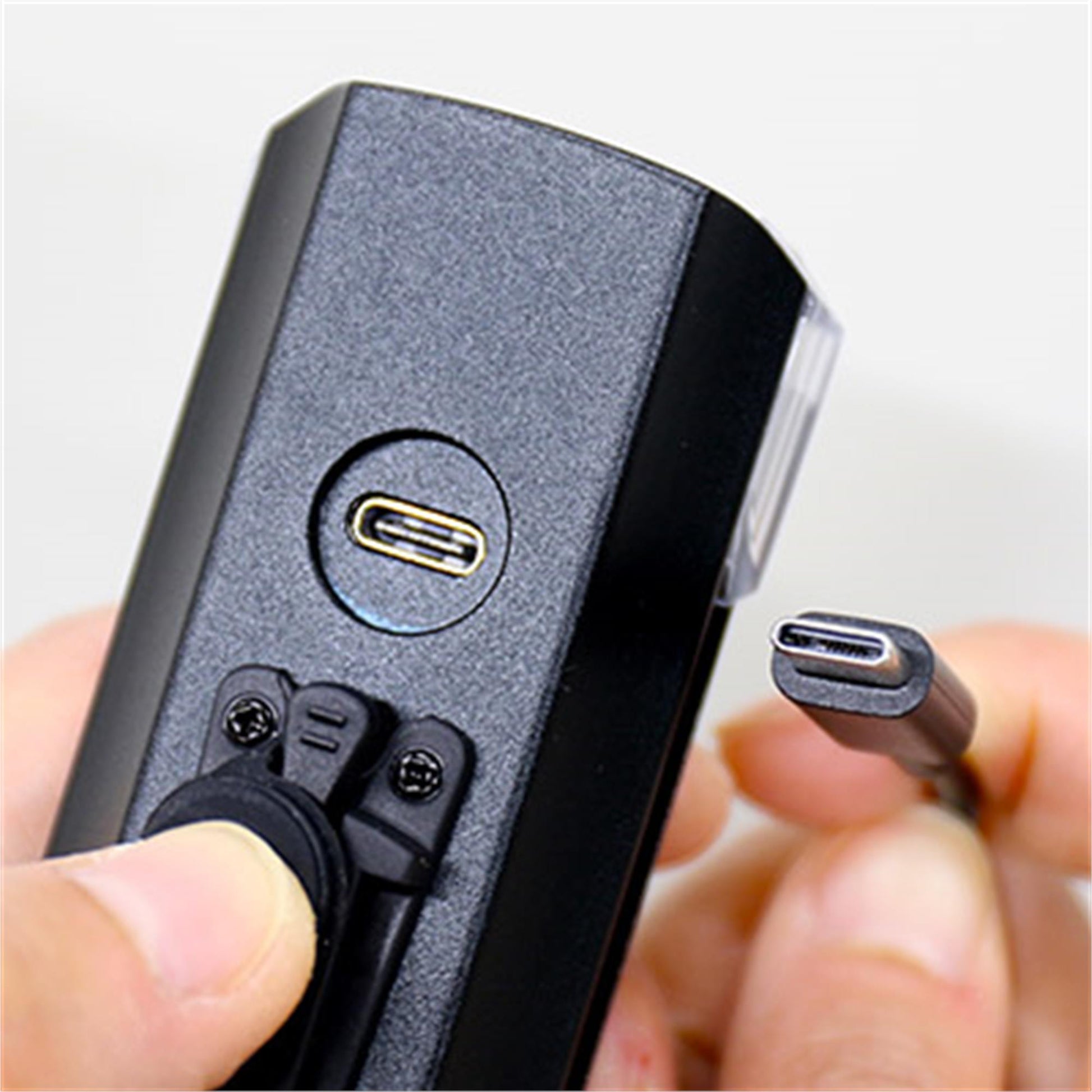 CATEYE AMPP 1300 FRONT BIKE LIGHT