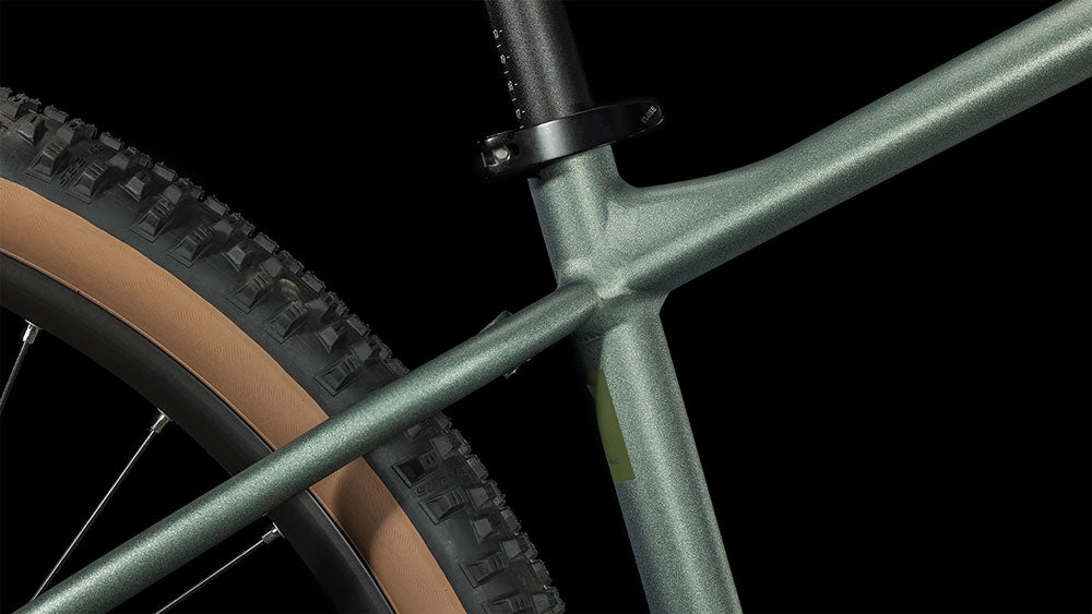 CUBE ACCESS WS RACE WOMEN'S HARDTAIL MTB BIKE 2023 SPARKGREEN 'N' OLIVE
