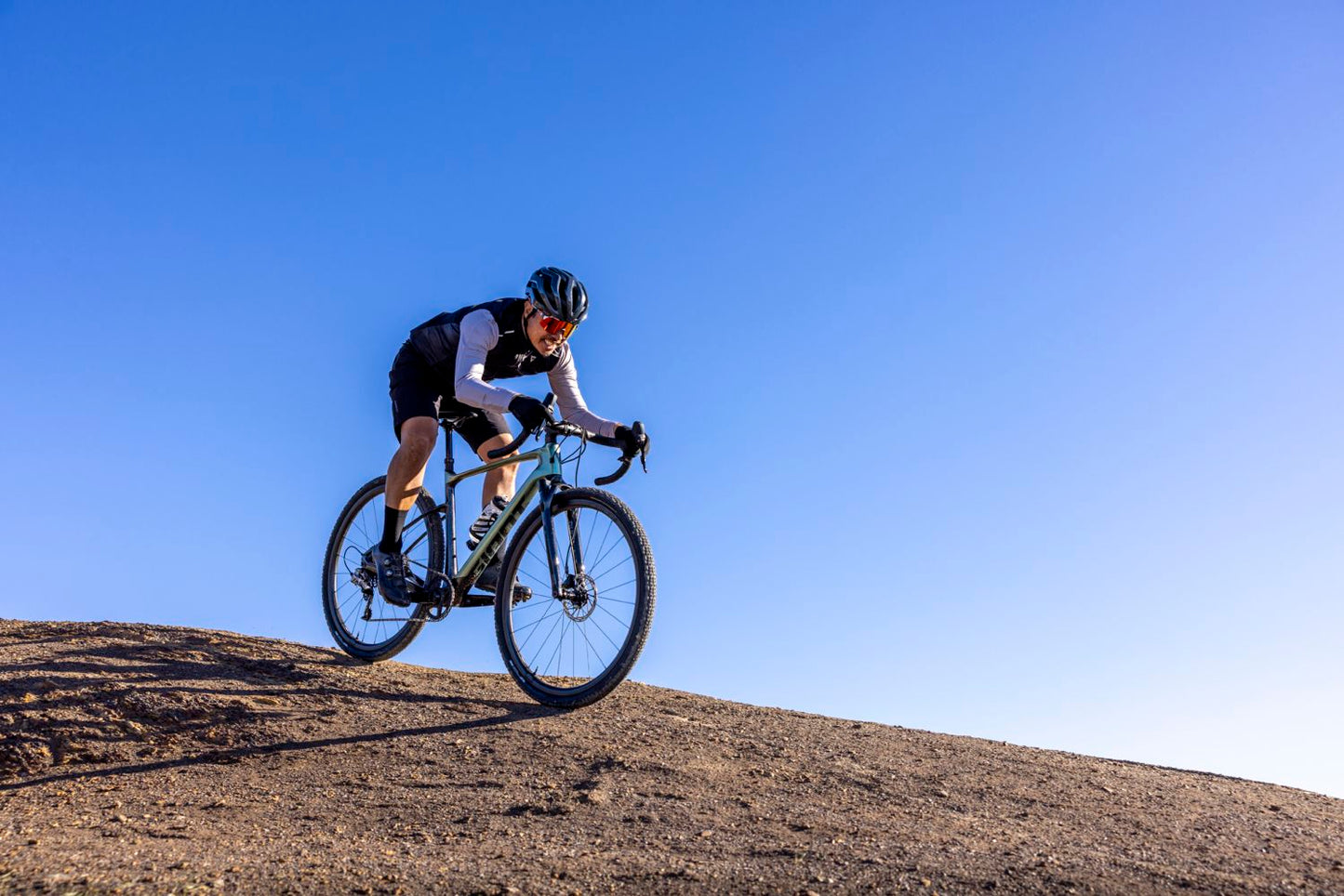 GIANT CROSSCUT GRIP 1 700x45c GRAVEL TYRE
