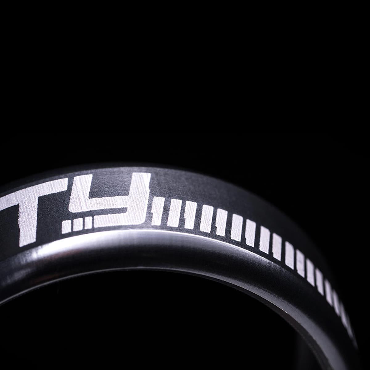 DEITY CIRCUIT 38.6mm SEATPOST CLAMP