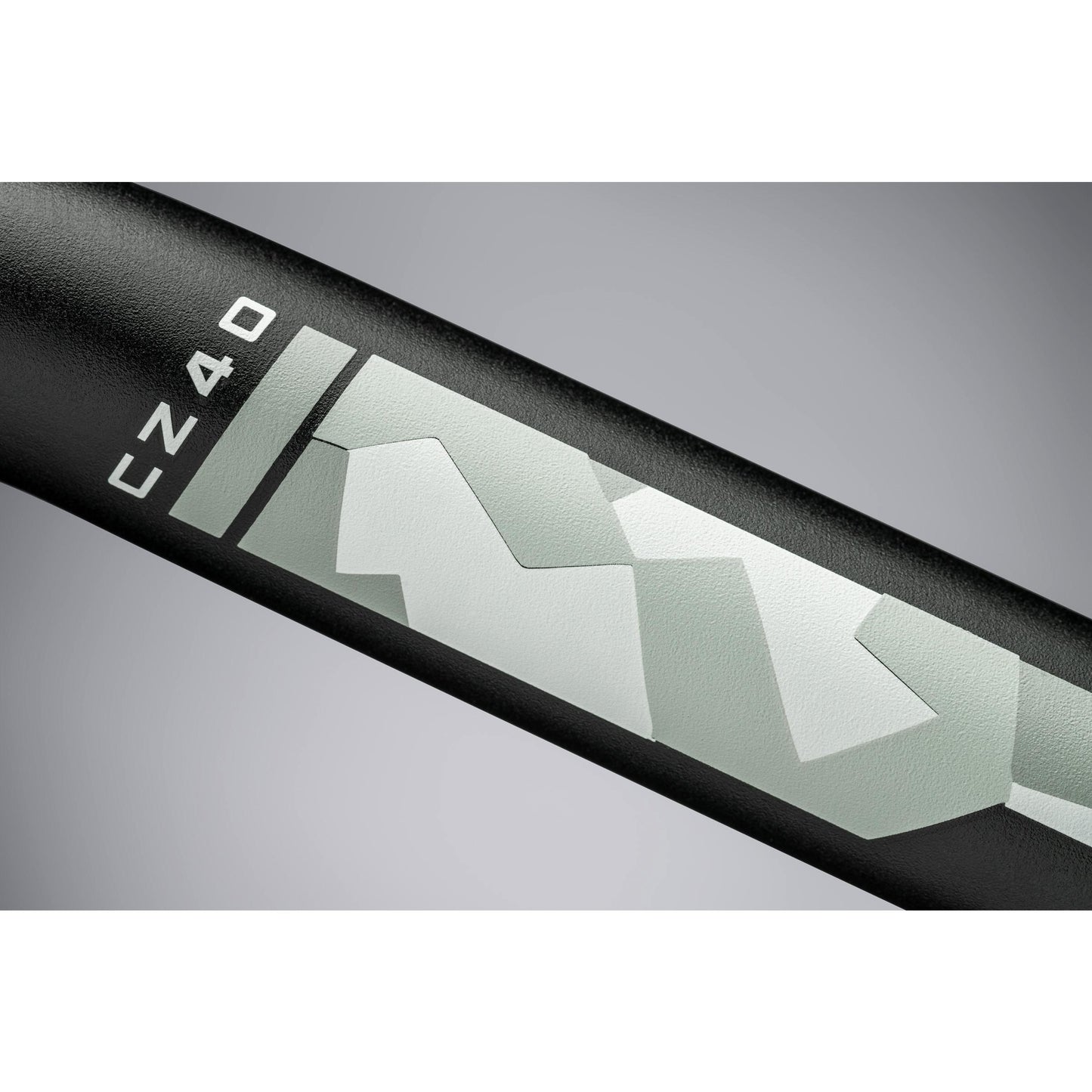 DEITY CZ40 CAMERON ZINK SIGNATURE HANDLEBAR