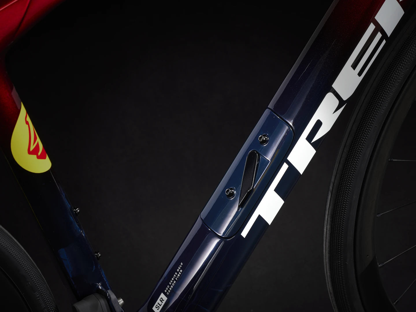 TREK DOMANE SLR 7 GEN 4 ROAD BIKE 2024 METALLIC RED SMOKE TO BLUE SMOKE FADE - ONE OFF