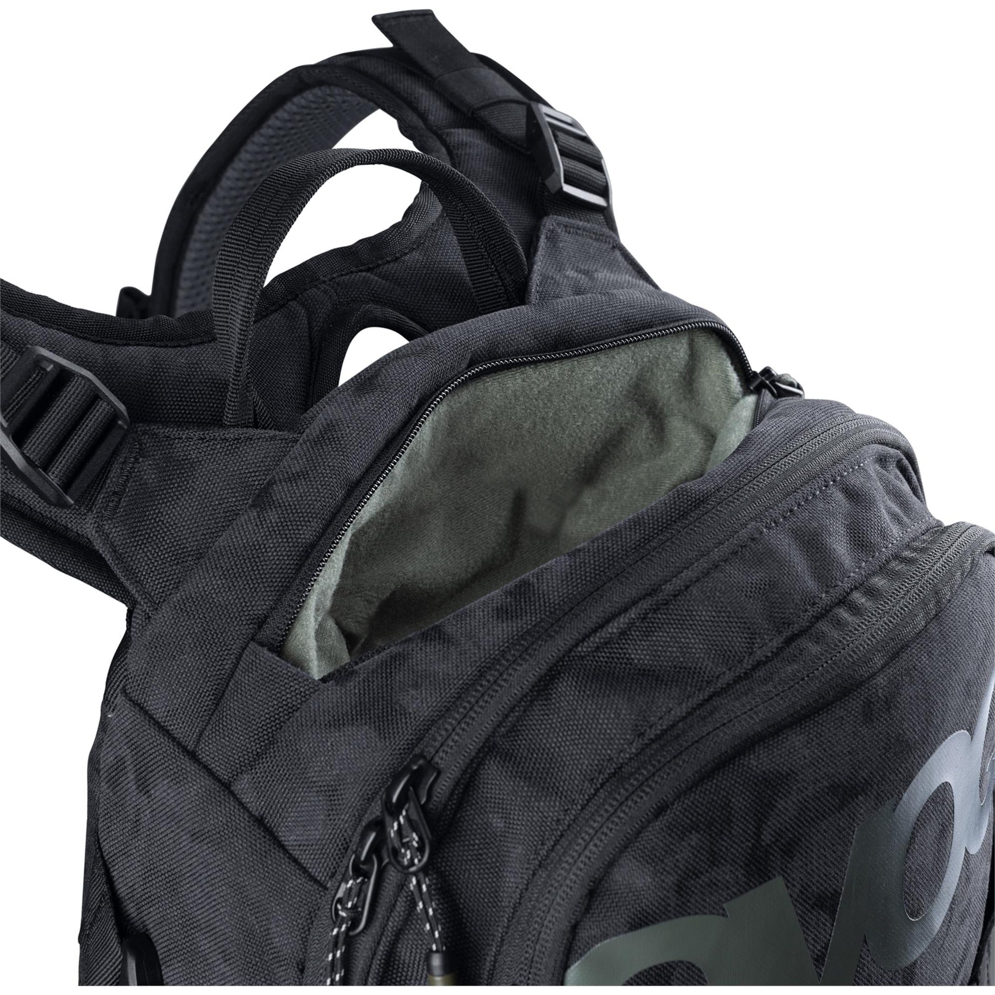 EVOC TRAIL BUILDER 35 BACKPACK