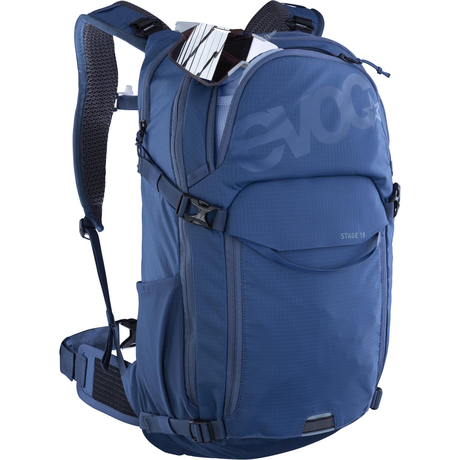 EVOC STAGE 18 MTB BACKPACK