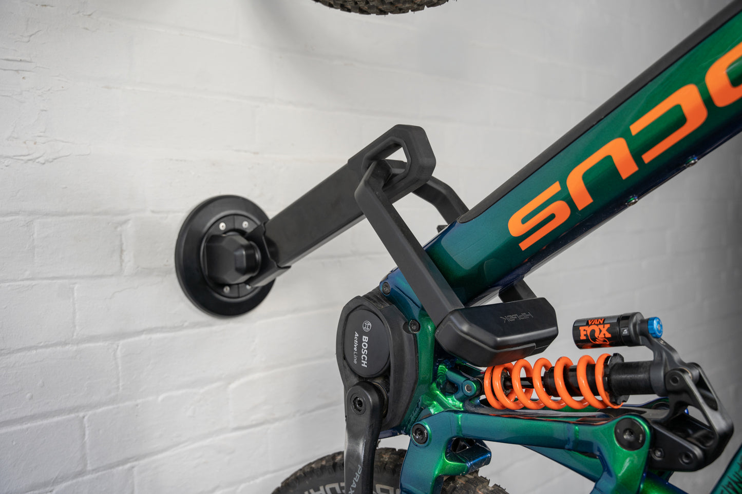 HIPLOK AX1000 WALL & GROUND ANCHOR