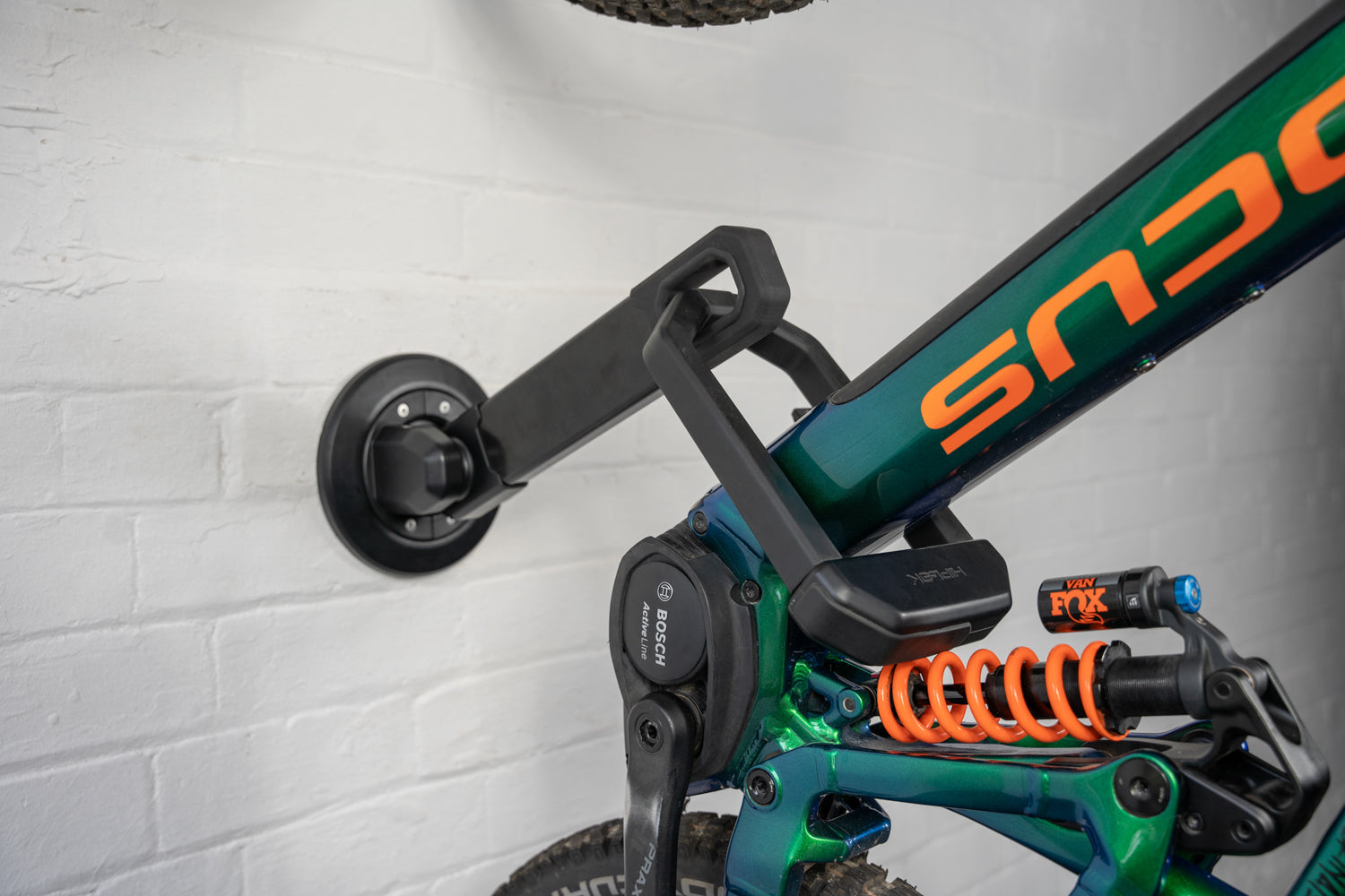 HIPLOK AX1000 WALL & GROUND ANCHOR