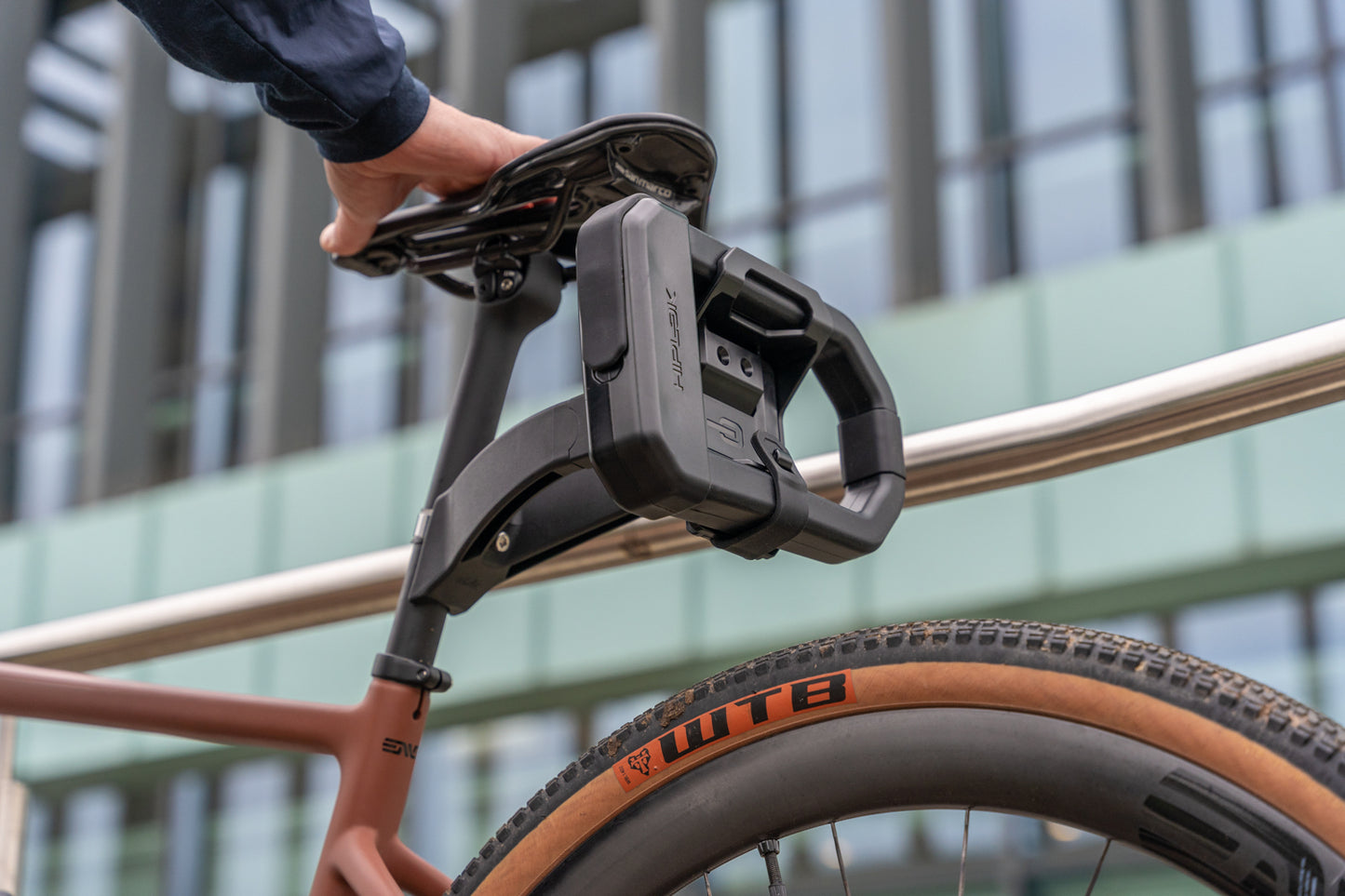 HIPLOK BR1000 LOCK BRACKET FOR D1000/DX1000