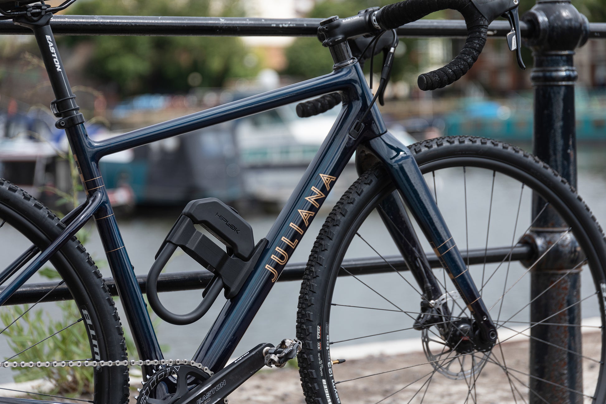 HIPLOK DX FRAME BRACKET