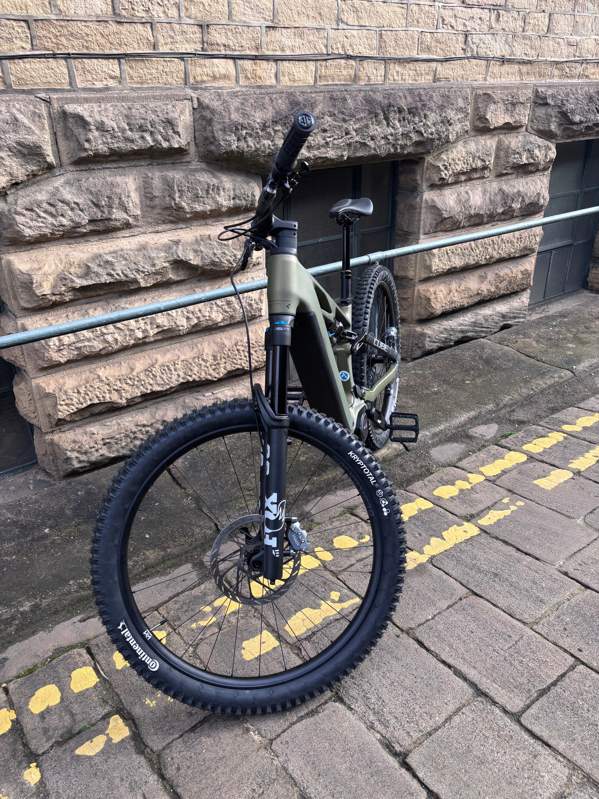 CUBE STEREO HYBRID ONE44 HPC TM 800 eMTB BIKE 2026 REEDGREEN' N 'MATRIX **EX DEMO**