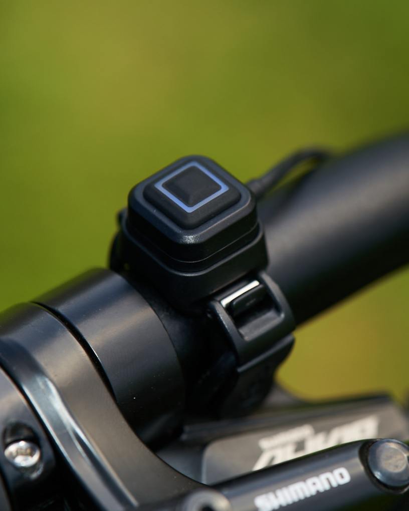 KNOG BLINDER E 1300 FRONT eBIKE LIGHT