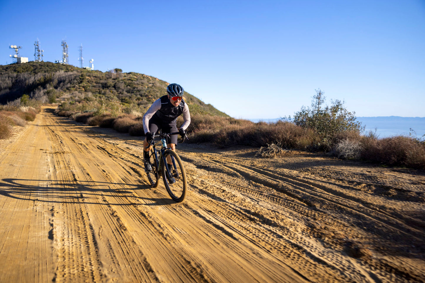GIANT REVOLT X ADVANCED PRO 2 GRAVEL BIKE 2023 - MISTY FOREST