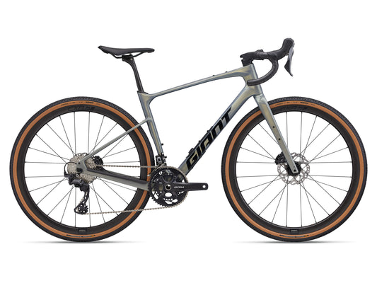 GIANT REVOLT ADVANCED 0 GRAVEL BIKE 2025 GLOSS AURORA NOISE