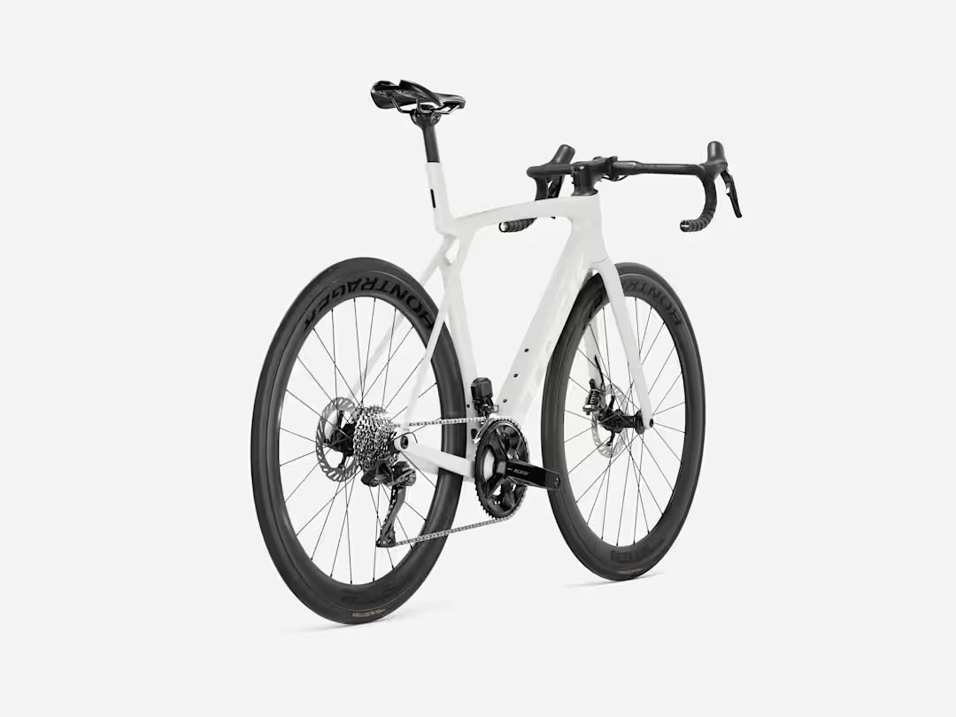 TREK MADONE SL 6 GEN 8 Di2 ROAD BIKE 2027 ERA WHITE