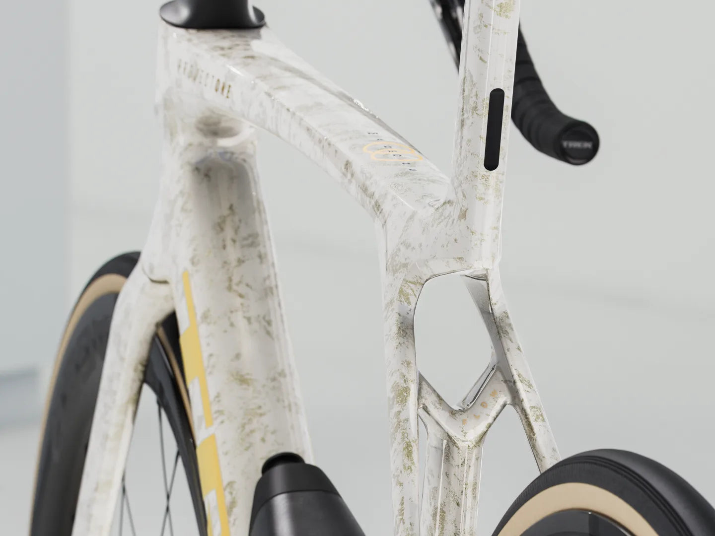 TREK MADONE SLR 9 AXS ROAD BIKE 2025 ERA WHITE/SUPERNOVA MARBLE