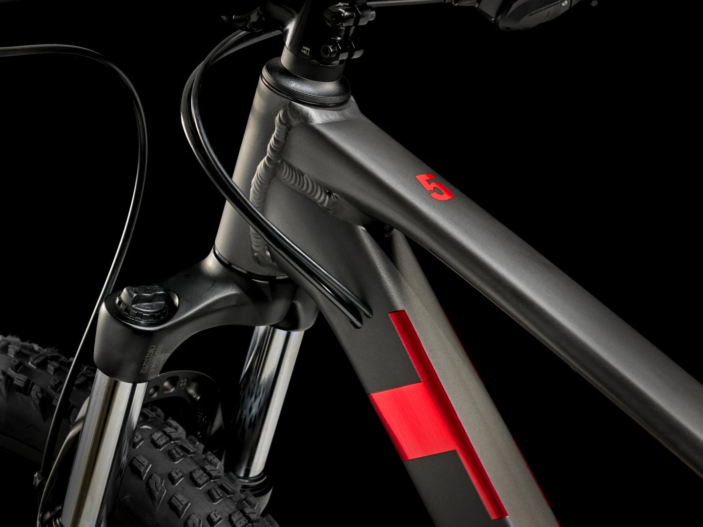 Trek marlin 5 shop matte black