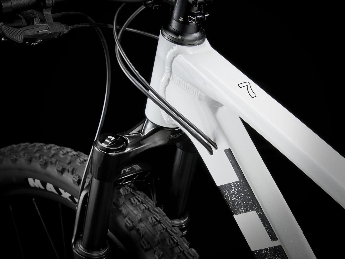 TREK MARLIN 7 GEN 3 MTB BIKE 2025 CRYSTAL WHITE