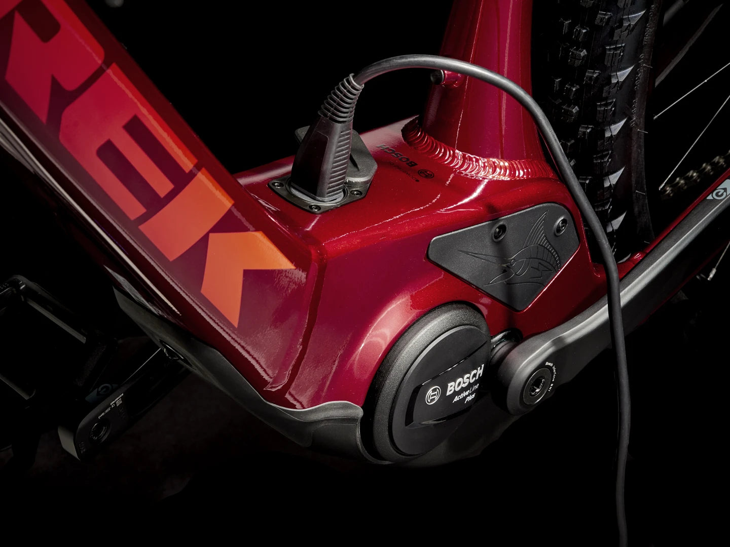 TREK MARLIN+ 6 HARDTAIL E-MTB BIKE 2025 CRIMSON