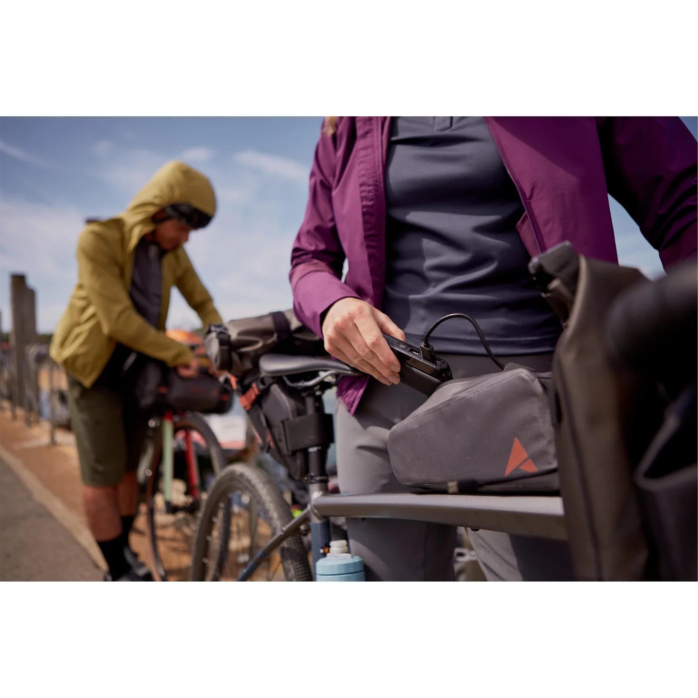 ALTURA VORTEX BOLT-ON WATERPROOF CYCLING TOP TUBE PACK