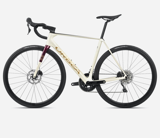 ORBEA ORCA M30 ROAD BIKE 2025 IVORY WHITE-BURGUNDY (GLOSS)-VULCANO (MATT)