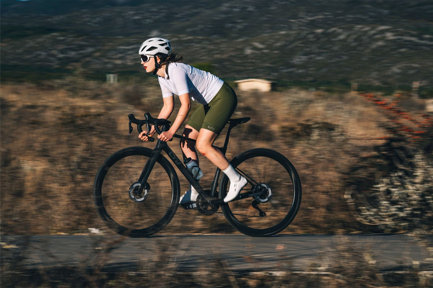 GIANT LIV REV ELITE MIPS ROAD HELMET WHITE