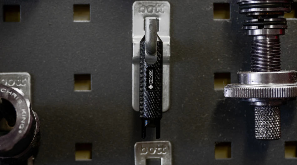 MUC-OFF VALVE CORE REMOVER TOOL