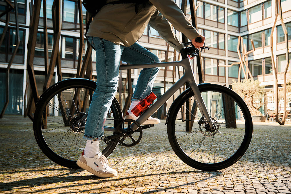 FIDLOCK TWIST BOTTLE 700 LIFE + BIKE BASE