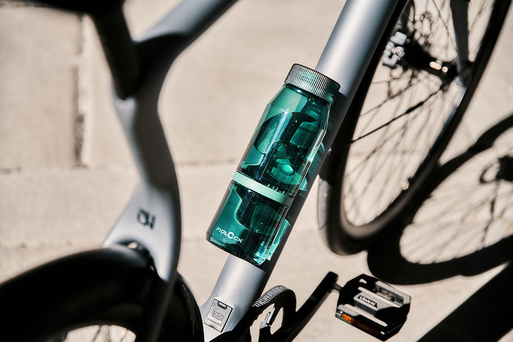 FIDLOCK TWIST BOTTLE 700 LIFE + BIKE BASE