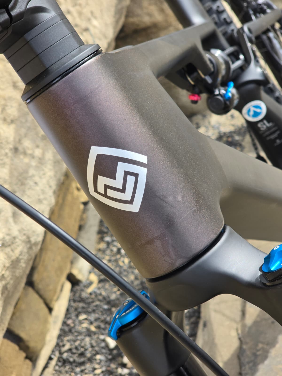MEGAMO REASON CARBON 05 FS eMTB BIKE 2027 GARNET