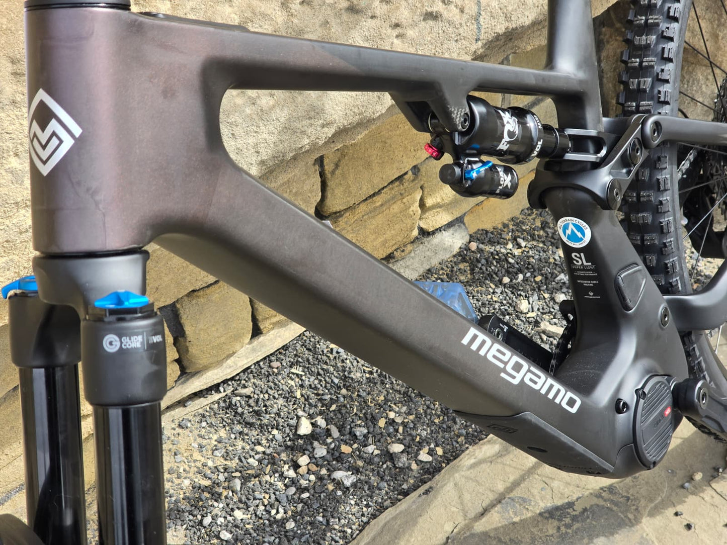 MEGAMO REASON CARBON 05 FS eMTB BIKE 2027 GARNET
